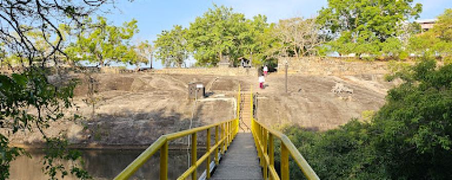 Buddhangala Raja Maha Viharaya බුද්ධංගල රජ මහා විහාරය