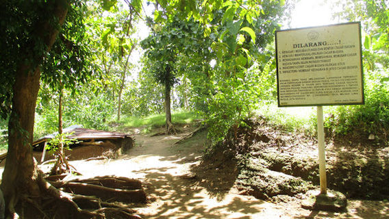 Situs Guwo Curahmalang