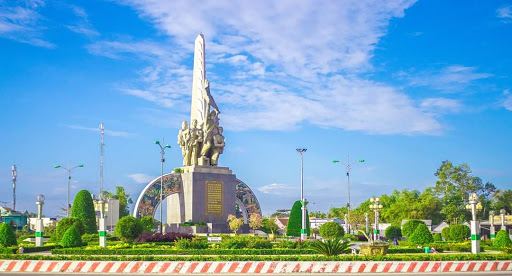 Tượng đài Toàn dân Chiến thắng