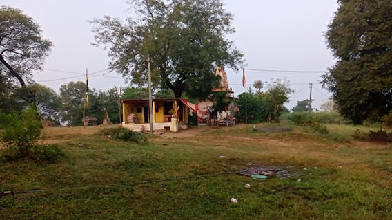 Narmada Mandir, Baanskheda
