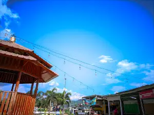 Alun Alun Bawang
