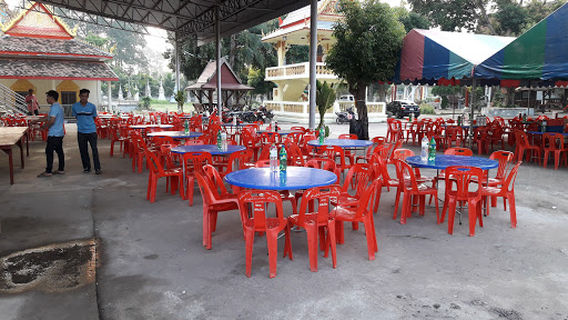 Wat Ban Dan Sattha Udom