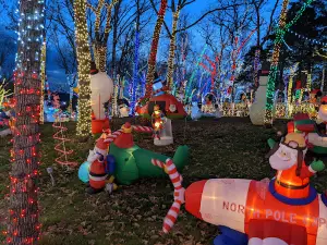 Stewart Family Christmas Light Display