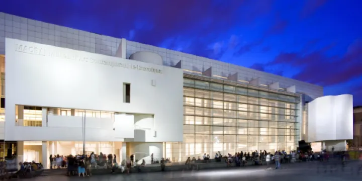 巴塞隆拿現代藝術博物館