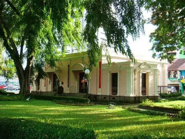 Các khách sạn gần Chinese History Museum