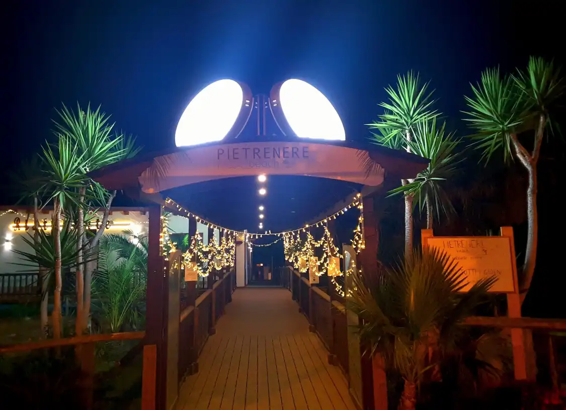 Hotels near Beach Black Stones