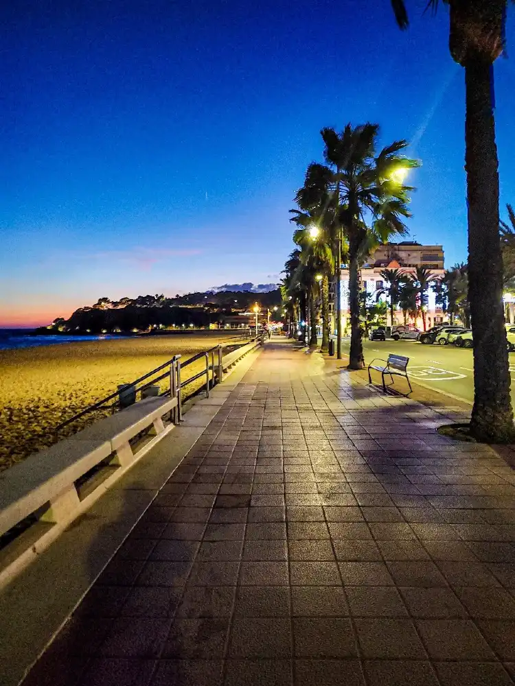 Hotels near Lloret Beach
