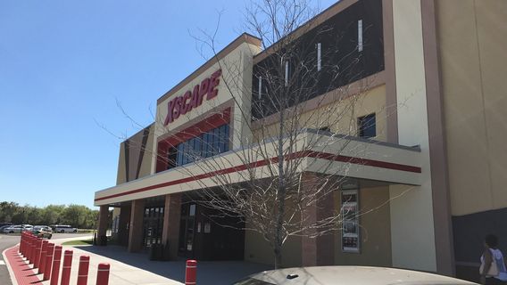 Xscape Theatres Riverview 14
