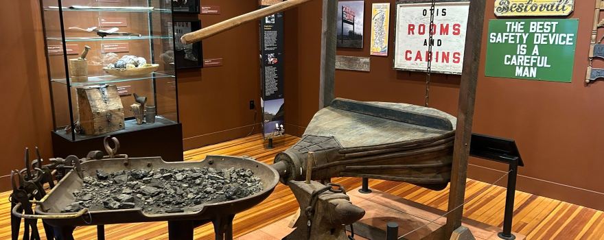 Adirondack History Museum