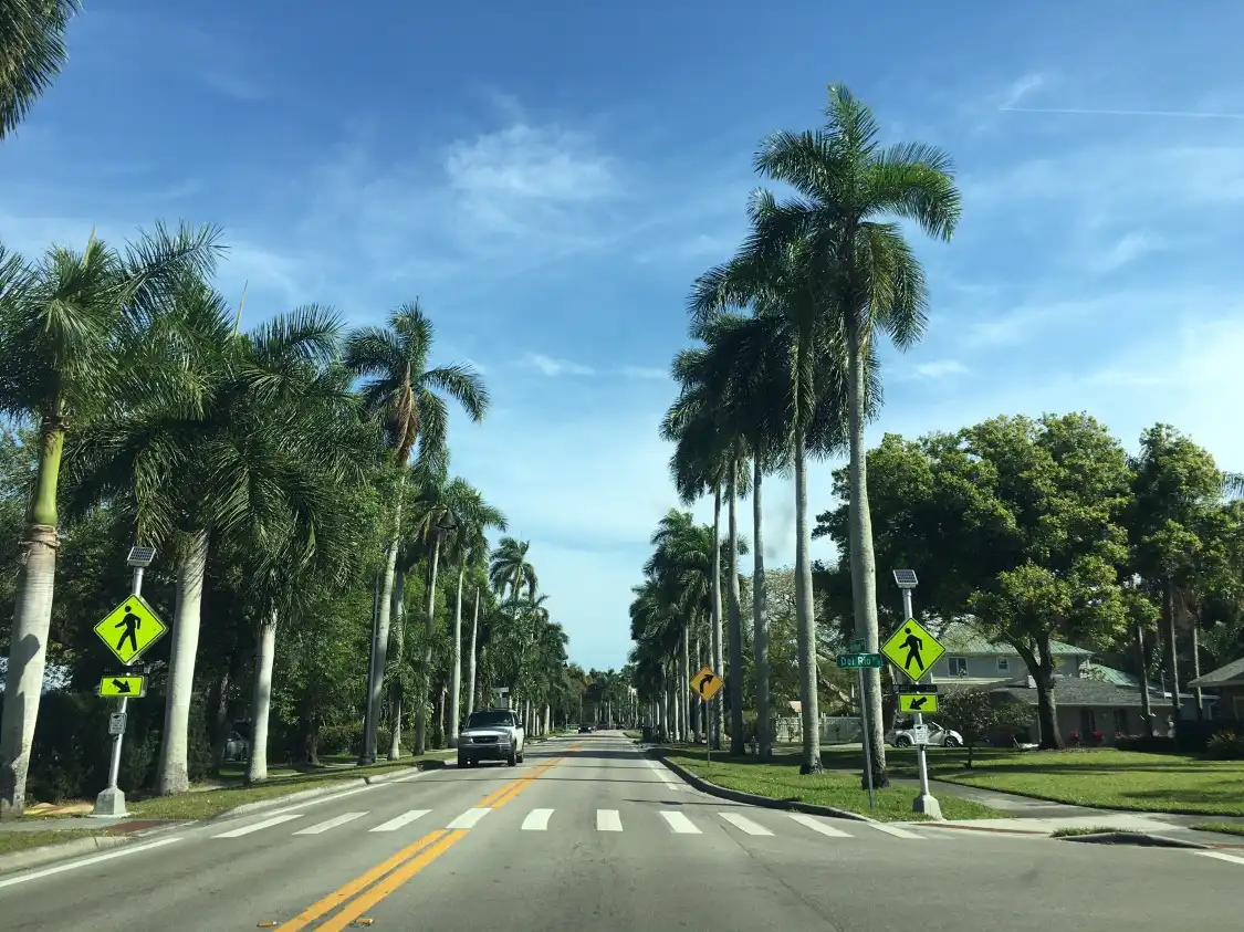 Các khách sạn gần McGregor Boulevard
