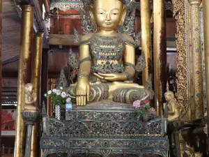 Nga Phe Chaung Monastery