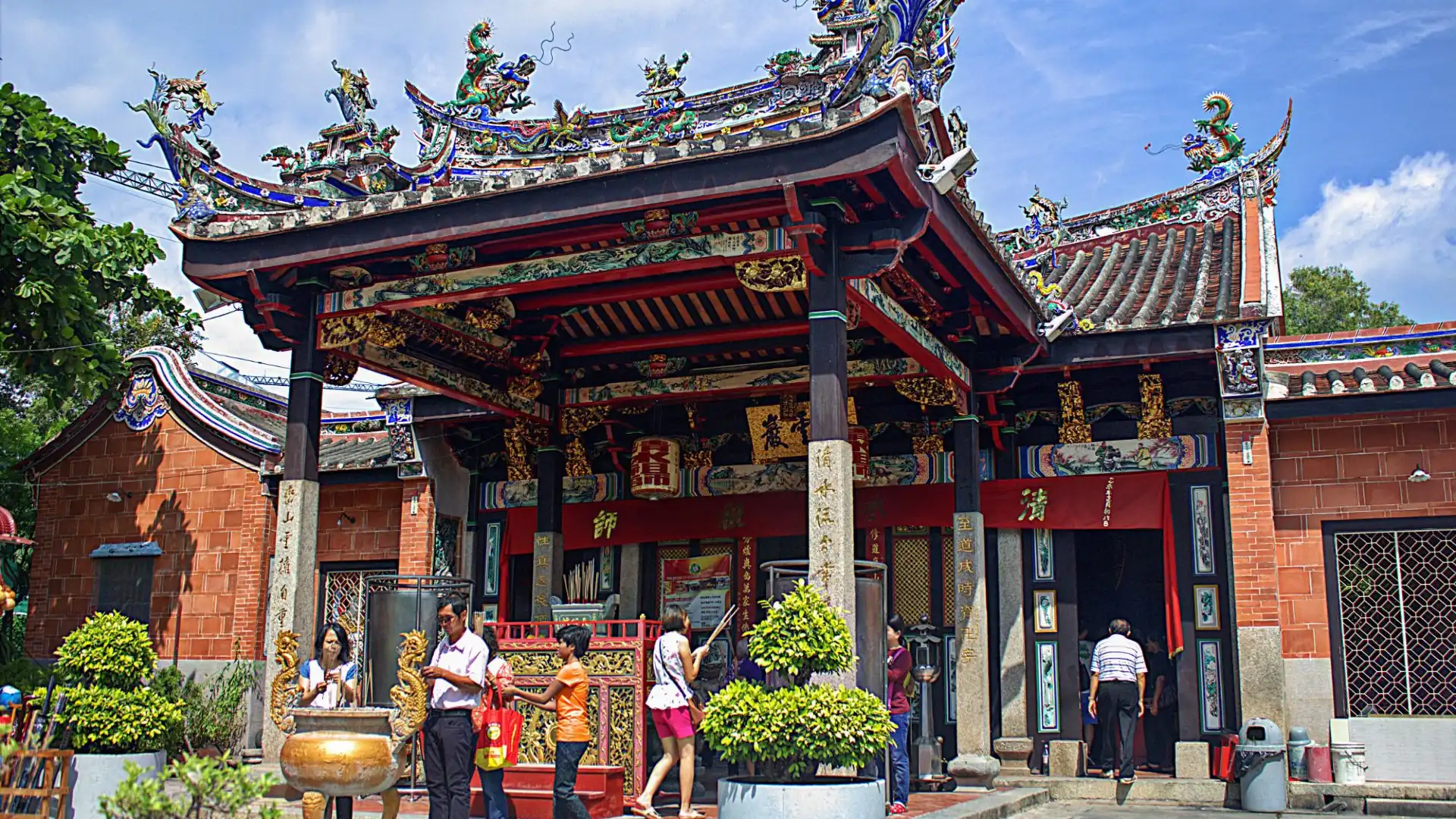 Hotels near Penang Snake Temple