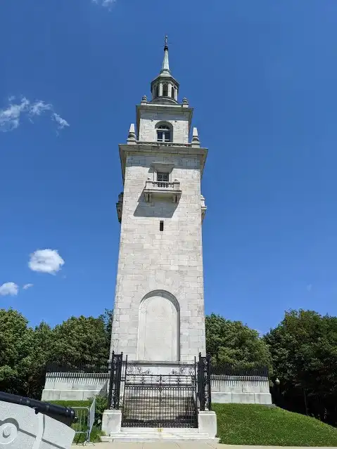Hotels near Dorchester Heights National Historic Site