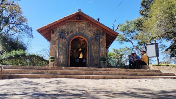 Virgen de los Tres Cerritos