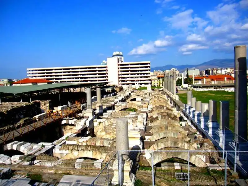 Hotel in zona The Agora