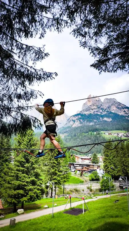 Hotels near Adventure Park Piciocaa