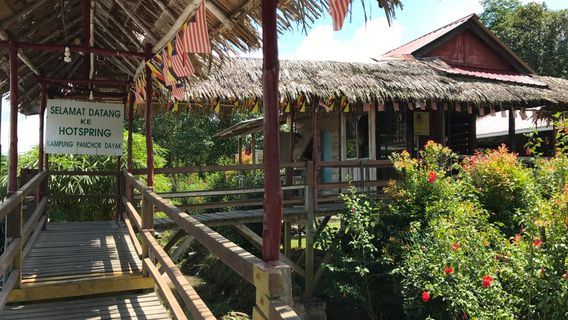 Kampung Panchor Hot Spring