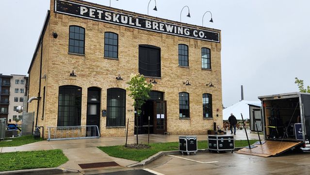 PetSkull Brewing Company