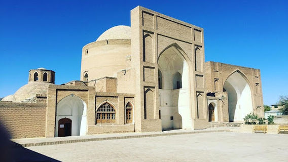 Tomb of Qutb ad-Dīn Haydar