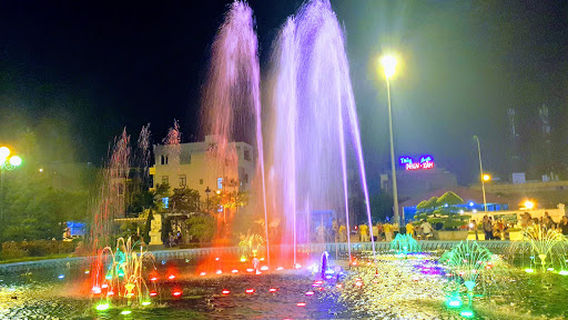 Quảng Trường Thống Nhất