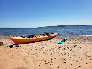 Apostle Islands Kayaking Rustic Makwa Den