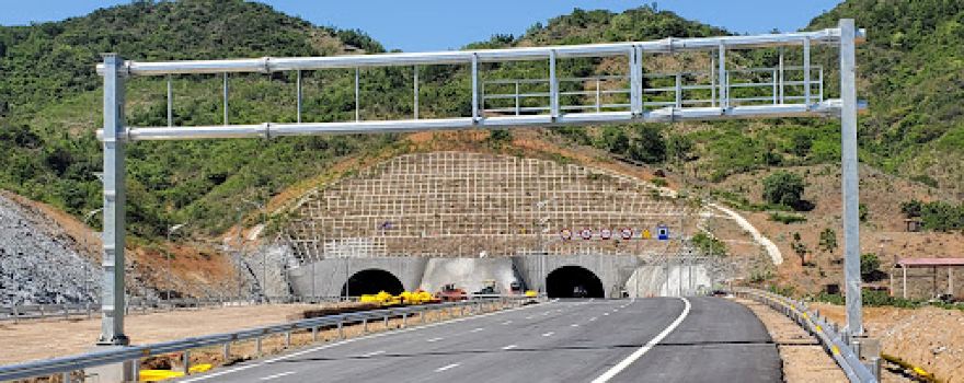 Doc San Tunnel