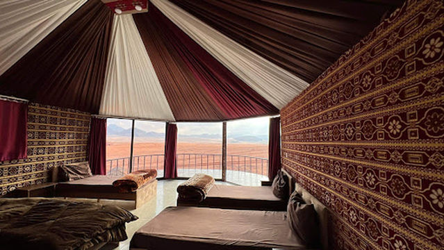 Wadi Rum Candles Camp