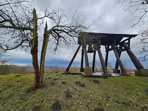 Rezerwat Archeologiczny – Gród Piastowski w Gieczu