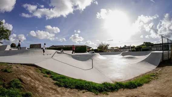 푸타루루 스케이트보드 보울