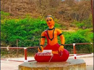 Kamtanath Mandir