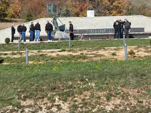 Monument to Croatian defenders