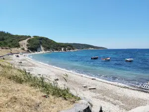 Köstem Köy Plajı