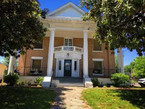 Magnolia House, LLC