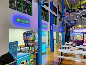 Gravity Trampoline Park