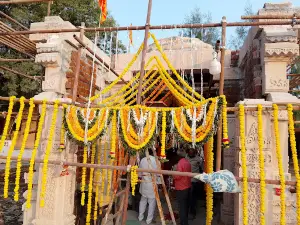 Delanpur Hanuman Temple