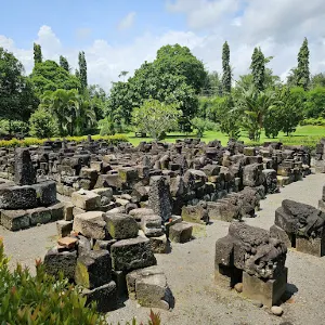 Candi Mendut