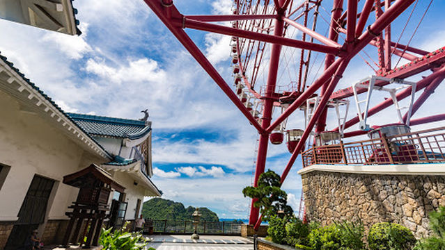 Queen Cable Car (Tower 2)