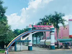 Trung tâm văn hoá Bình Long