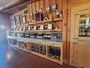 Helwig Vineyards & Winery