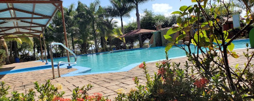 Iguanas Water Park