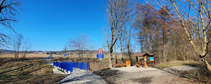 Turistický přístřešek