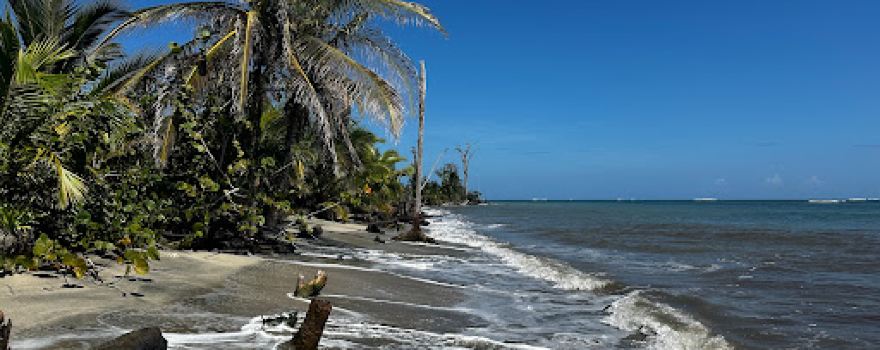 Parque Nacional Cahuita - Entrada Puerto Vargas