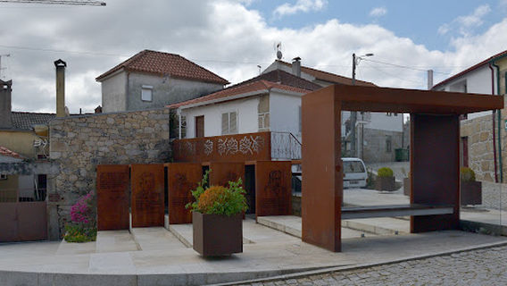 Praça Aquilino Ribeiro