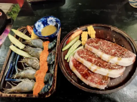 Tiệm nướng cưa