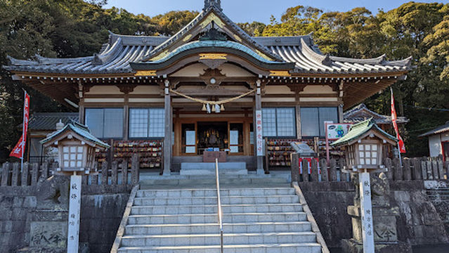 Hachiman Kamado shrine