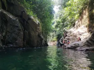 Rio Melcoho Camping