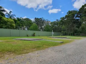 Kempsey Tourist Village