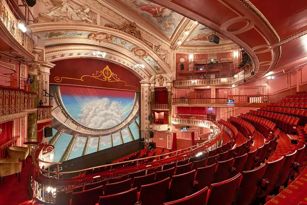 Hotels near New Wimbledon Theatre