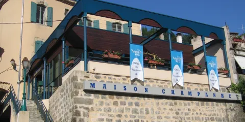 Maison Champanhet