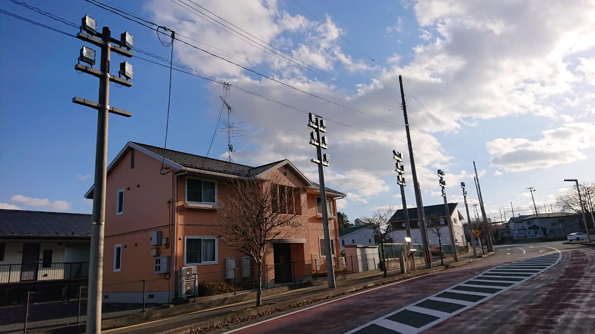 未来都市銀河地球鉄道壁画周辺のホテル